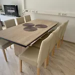 Bis 8 Personen
