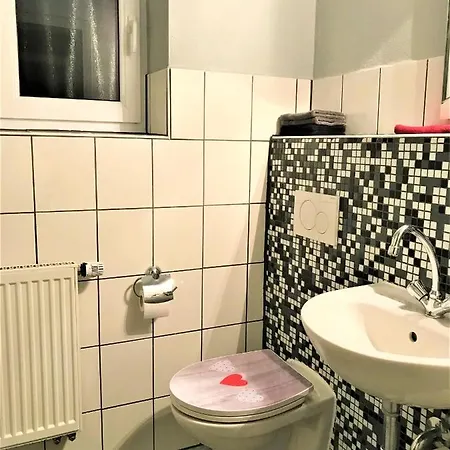 Bis 8 Personen * Rottenbach (Erlangen-Hochstadt)