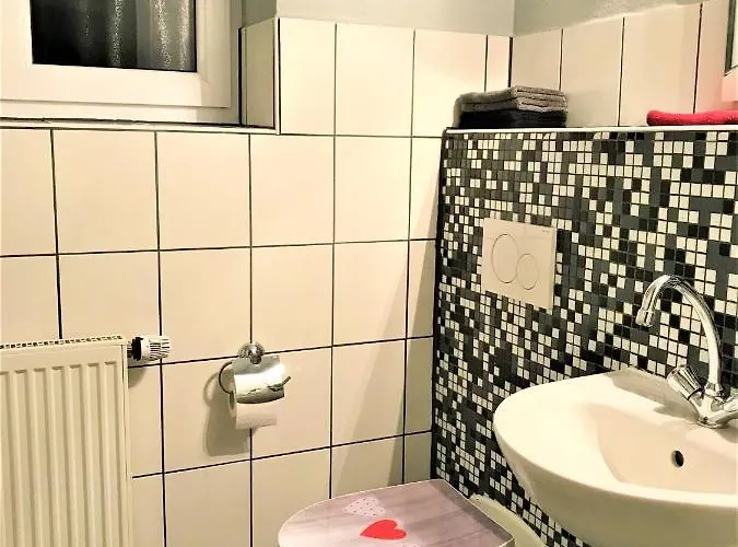 Ferienwohnung Bis 8 Personen * Rottenbach (Erlangen-Hochstadt)